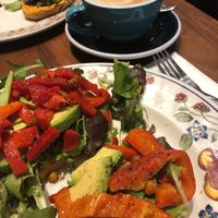 Toast red pepper hummus vegan at Coffeelicious Bakery in Dordrecht