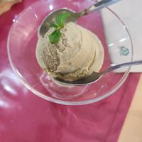Pistacchio ice cream at Govindas in Tenerife