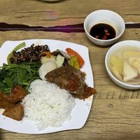 Rice with different toppings   at Bo De Quan in Vinh