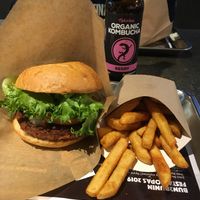 Bun2Bun Club with chips at Bun2Bun - Kamppi Shopping Center in Helsinki