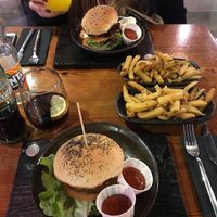 Vegan burger and fries at Badal Corner in Mallorca