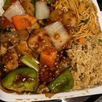 Kung POW chik’n at Pots N Woks in Whittier