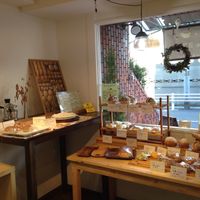 Big selection of bread and buns etc at Pain de BRUN in Tokyo