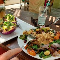 Mexican taco bowl and Peanut tofu buddha bowl at Vegan Casa in Patnem