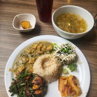 Almuerzo all incl $3,75 at Restaurante Vegetarian Trebol - Maybe closed in Guayaquil