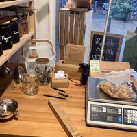 Vegan gekleurde pasta 🥳  at Oodles and Pinches in Haarlem