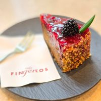 Vegan carrot torte with raspberry at Cafe Fingerlos in Salzburg