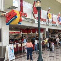 Exterior May 2023 at Johnny Rockets in Bloomington