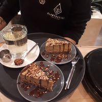 Most delicious pumkin no-cheesecake ever   at Plantastic's Streetfood Kitchen in Rotterdam