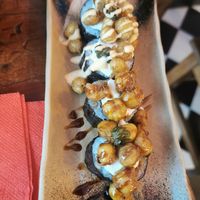 Additional rolls at Legumi Sushi Vegan in Lisbon