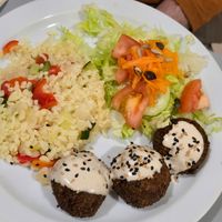 Falafel plate at La Piparra in Bilbao