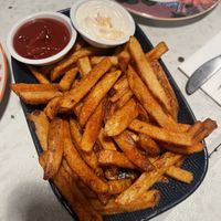 chips  at Tyranny of Distance in Windsor