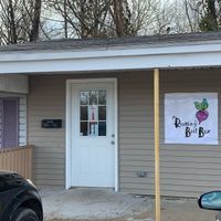 Entrance at Tickled Tummy in Paris