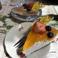 Speculaas cheesecake and the monchou cake  at Toet in Groningen