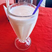 Jugo de piña natural  at Mauraz in Copacabana