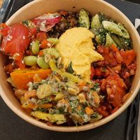 Several vegan salads with hummus at Foodmaker in Antwerpen