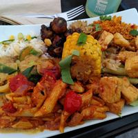 Large plate at Sattgrün Kolumba Viertel - Mitte in Cologne