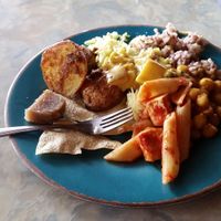 Govinda's Natural Foods Buffet
My first visit to this Vegetarian Restaurant was on Aug 19, 2017 and I will prob go back, the selection is not large, but the food is good. The place is interesting and authentic 
online it says "Buffet featuring Indian-inspired vegetarian food in mellow surroundings with a scenic courtyard." and I agree

http://whatdoyoueatthen.com/govindas-natural…buffet-tucson-az/ at Govinda's Natural Foods Buffet in Tucson