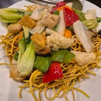 Stirfry veg w/crispy noodles $21.00: nice, although sauce is quite subtle at King's Vegetarian in Bella Vista
