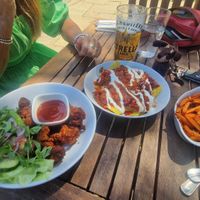 Plus beautiful cauli wings at The Bull in Reading