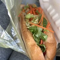 Vegan sandwich vegetables, ask no mayonaise and replace for ketchup  at Sabaïdee in Phonsaly