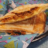 Spicy ramen noodles & vegan cheese at Frankie's Toasties in Manchester