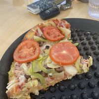 veggie delight no broccoli sub pineapple on vegan whole wheat crust with vegan cheese at Mooses Tooth in Anchorage