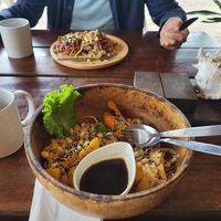 Bowl und Tacco super lecker 😋 at Benny's On The Beach in Koh Lipe
