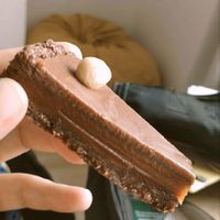 Raw peanut chocolate cake at Mandlove Srdco in Bratislava