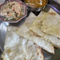 Cheese Naan Lunch set at Mahatma in Tokyo