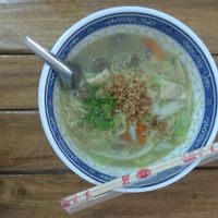 a Sunday pho.....(bowl of noodles) at Kaun Im Yok in Vientiane