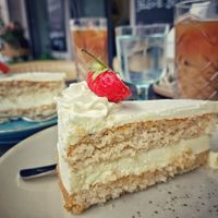  at Omas Backstube in Vienna