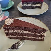 Mohntorte und Cappuccinotorte at Omas Backstube in Vienna