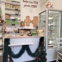  at Omas Backstube in Vienna