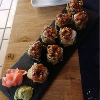 Shushi roll chunch at Madre Tierra in Toledo