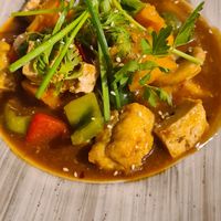 Tofu kantonesisch at Loving Hut - Maria Kuhn Gasse in Vienna