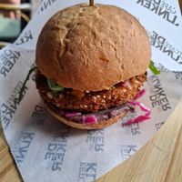 Avocadoburger at De Klinker in Hoorn