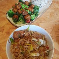 Vegan tofu and kale slaw salad with wild rice / vegan pad thai at Camile in Clontarf
