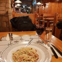 Vegan spaghetti carbonara, cozy place at Il Boccalino in Amsterdam