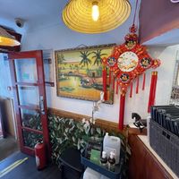 Entrance   at Sen Viet in London