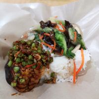 2 dishes + rice = RM5 at Grace Tree Vegetarian in Shah Alam