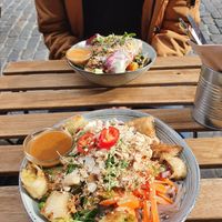 Street bowl (below) and sunny bowl at Yummy Bowl in Brussels