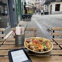 Delicious “Street Bowl”  at Yummy Bowl in Brussels