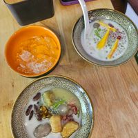 Traditional and Thai mix bowls at Little Bowl in Hanoi