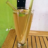 Kumquat Lemongrass tea at Little Bowl in Hanoi