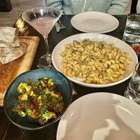 Lavender lemon drop, bread , charred broccoli, Mac n cheese.   at LJ's in Lake Stevens