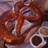 Pretzel at Hinterhof in Los Angeles