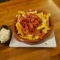 Bacon and cheese potatoes with vegan mayo at TweeSwips in Mallorca