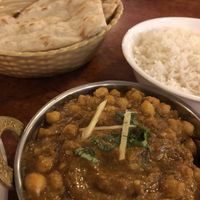 Chana masala and naan at The Copper Pot in Westport