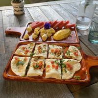 Seasonal fruit salad & flat bread at Gecko Republic Jungle Cafe in Koh Tao